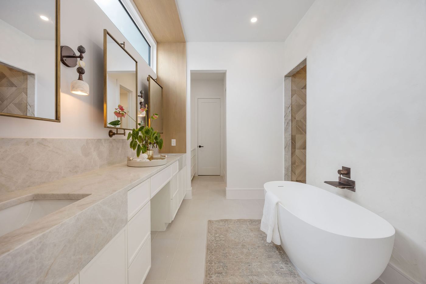 Primary bath