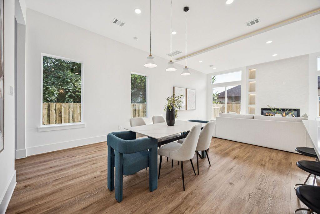 Dining & living